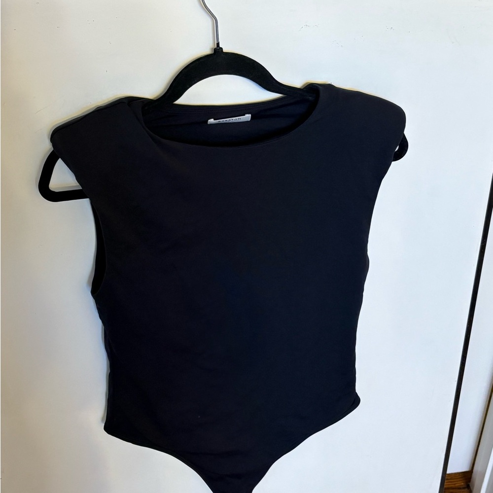 Babaton Midnight Black Contour Shoulder Pad Bodysuit Size L - Picture 5 of 7